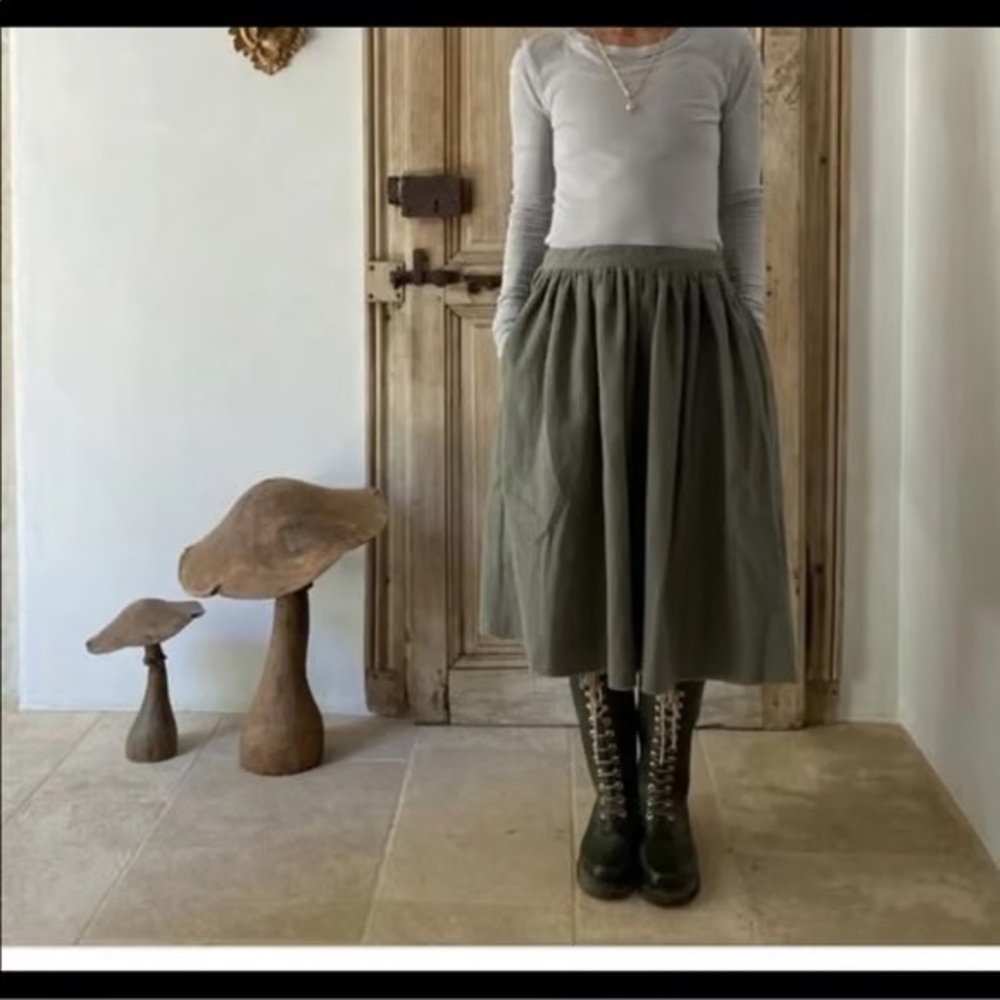Giannetti raw edge linen skirt in sage size 1